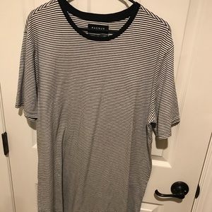Pacsun Scooped T, Large